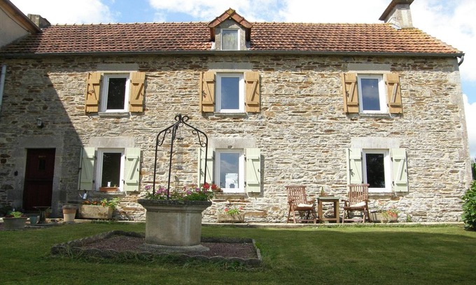 Sainte-Marguerite-d'Elle House | Cottage in Sainte-Marguerite