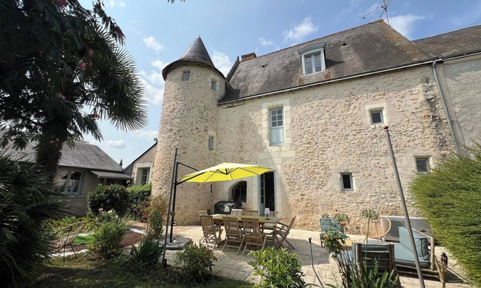 Courcay Cottage | Cottage 15 km from Amboise! Fireplace and indoor pool ideal for relaxing