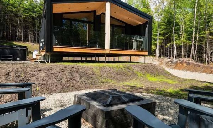 Les Eboulements House | Cottage DOM-91 | Les Eboulements