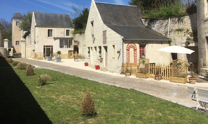 Azay-le-Rideau House | Cottage du Chateau swimming pool, garden, at Domaine Plessis Gallu in Azay Le rideau