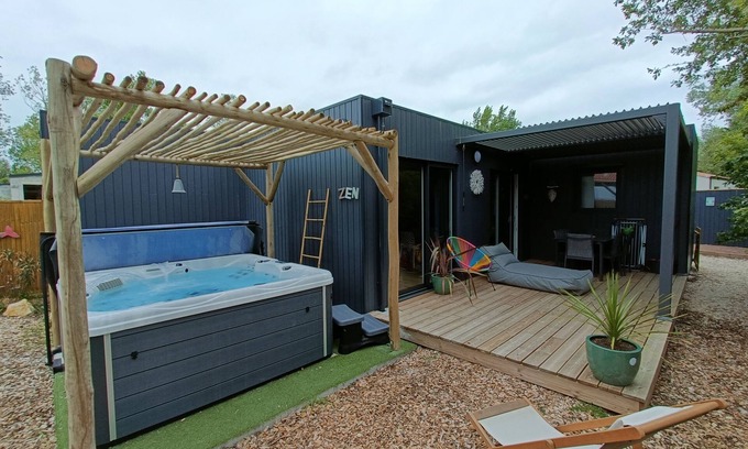 Saint-Jean-de-Monts House | Cottage Enjoy Premium et son Spa Privatif