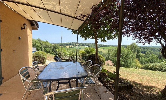 Doissat Cottage | cottage JADE with heated pool, 5 pers., free wifi