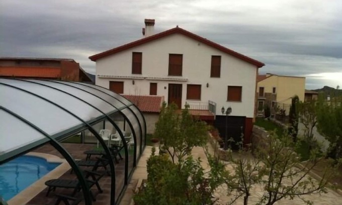 La Hoya Cottage | Cottage La Covatilla IV Refuge * for 6 people