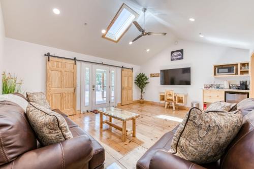 Bass Lake Ski Chalet | Cottage Like Suite with Private Hot Tub