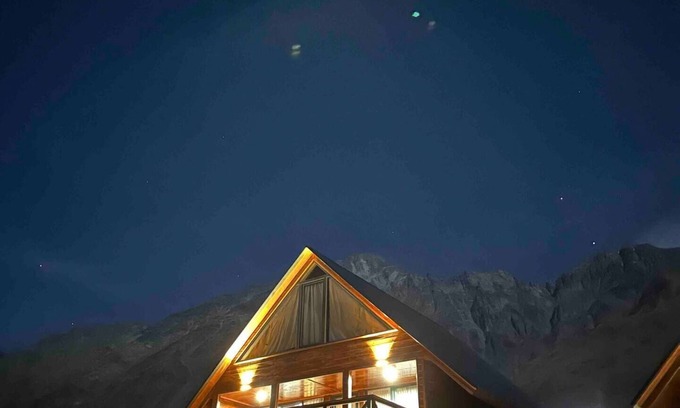 Stepantsminda Cabin | Cottage Mtachynn