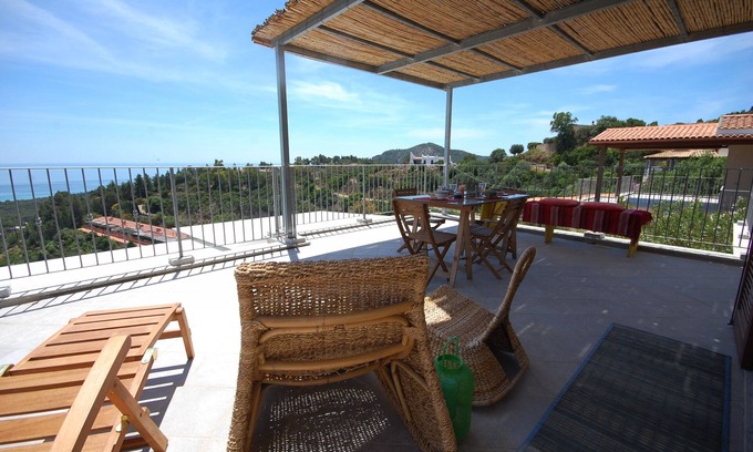 Eden Rock House | Cottage new, large terrace overlooking the sea. Between s. Margherita and Chia.
