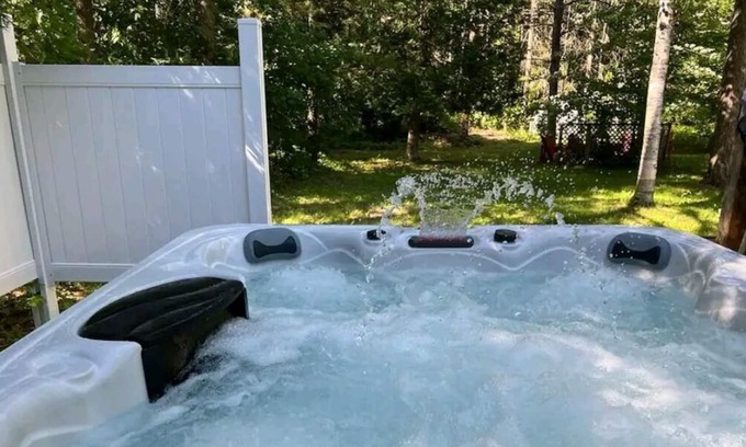 Bracebridge House | COTTAGE ON THE MUSKOKA RIVER!!!