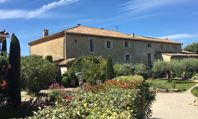 Crillon-le-Brave House | COTTAGE PROVENCAL HOUSE