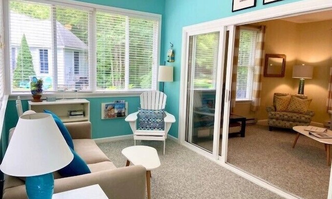 Summer Village Cottage | Cottages at Summer Village, fully furnished cottage, Wi-fi, heated pools, hot tub