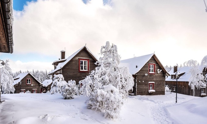 Torfhaus House | Cottages, turf house