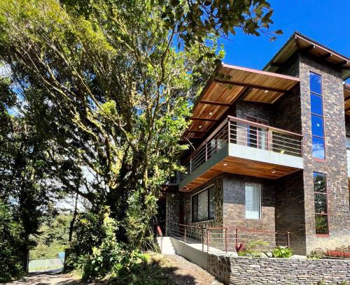 Quebrada Grande Villa | Cougar Monteverde