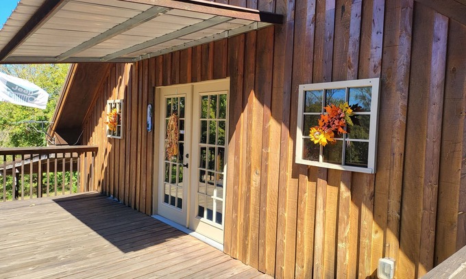Athens Cottage | Country Cottage