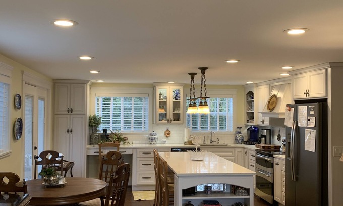 Saginaw House | Country Home with amazing linens, 5 Star Reviews & low Fees