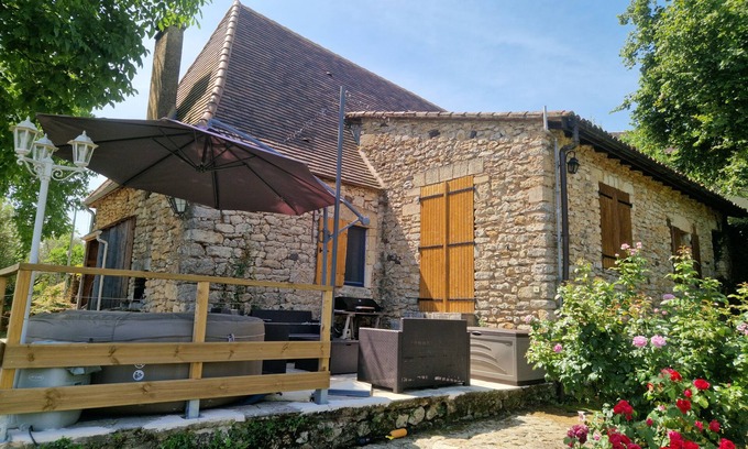 Audrix House | Country house 6 persons with jacuzzi in Périgord Noir