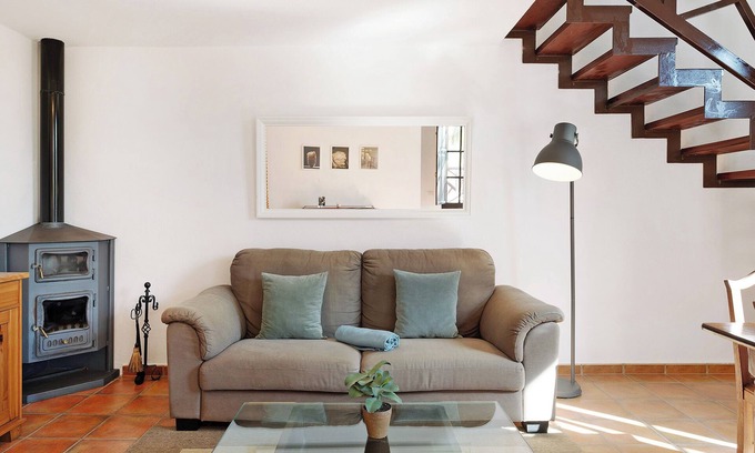 La Vegueta House | Country House 'Finca Emblemática - Nº6 Timbayba' with Mountain Views, Shared Pool and Wi-Fi