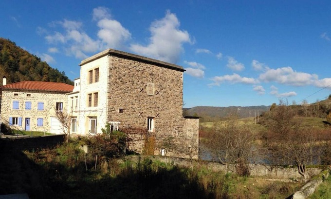 Saint-Vincent Villa | Country House 'Moulin De La Ribeyre' with Mountain View, Private Terrace and Wi-Fi