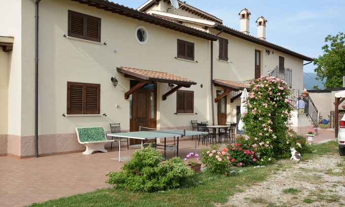 Camporoppolo Villa | Country House Nonna Alda - Located in the countryside of Spoleto