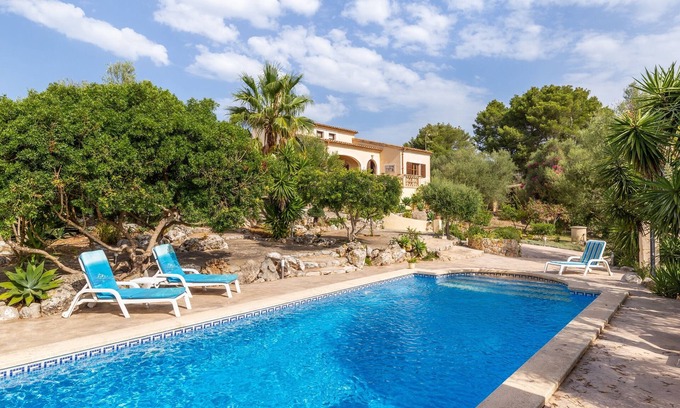 Arta Villa | Country House 'Sa Carbona' with Mountain View, Wi-Fi and Air Conditioning