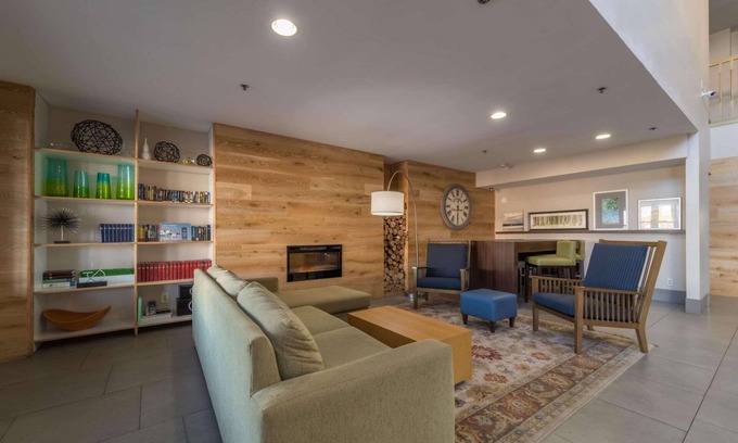 North Chesterfield Hotel | Country Inn & Suites by Radisson, Richmond I-95 South, VA