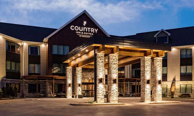 Appleton Hotel | Country Inn & Suites by Radisson, Appleton, WI