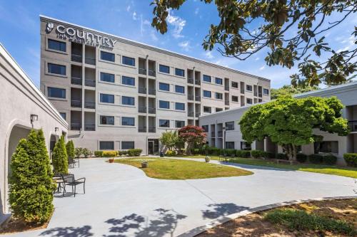 Summerhill Hotel | Country Inn & Suites by Radisson, Atlanta Downtown