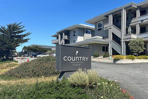 Marina Hotel | Country Inn & Suites by Radisson, Monterey Beachfront-Marina, CA