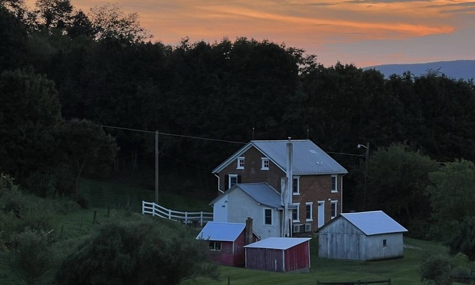 Stony Run Other | Country Splendor - Lehigh Valley/Lehighton