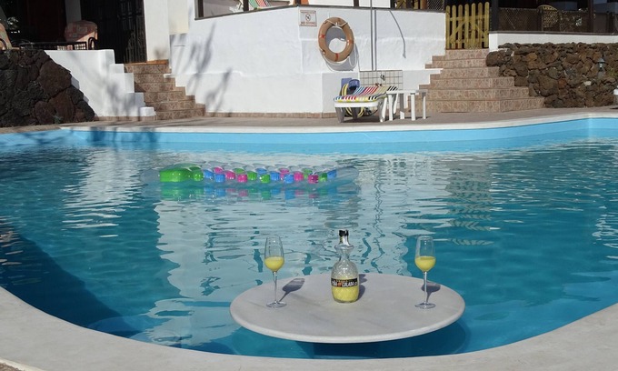 Macher Villa | Country Villa overlooking ocean with WI-FI.