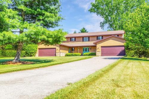 Rockford House | Countryside Family Cottages near Lake Bella Vista