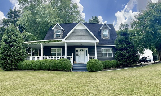 Athens House | CountySide Cozy House (3 min from Hwy 72)