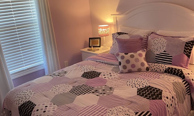 North Myrtle Beach Condo | Couples Golf and quiet 3rd floor condo on Golf course & beach is minutes away
