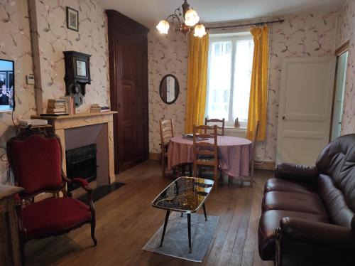 Revin House | Cour et Jardin