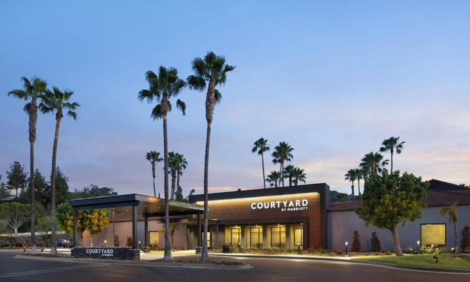 Hacienda Heights Hotel | Courtyard by Marriott Los Angeles Hacienda Heights Orange County