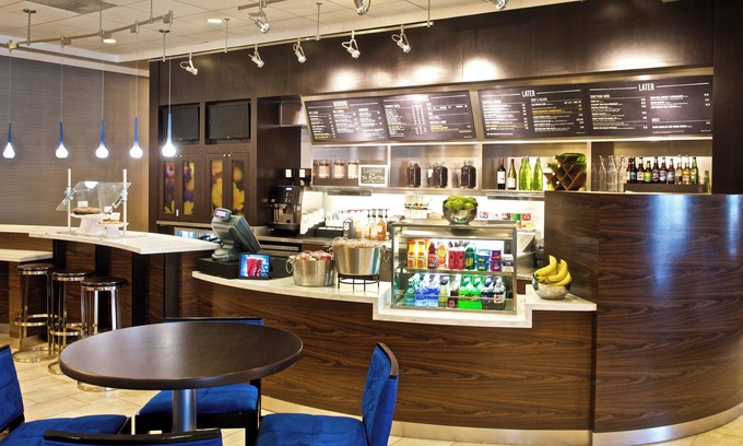 Billerica Hotel | Courtyard by Marriott Boston Billerica/Bedford