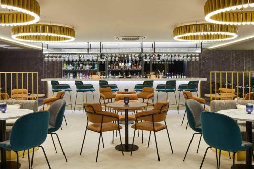 Harlington Hotel | Courtyard by Marriott London Heathrow Airport