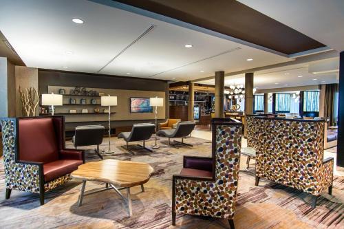 Lenox Hotel | Courtyard by Marriott Lenox Berkshires