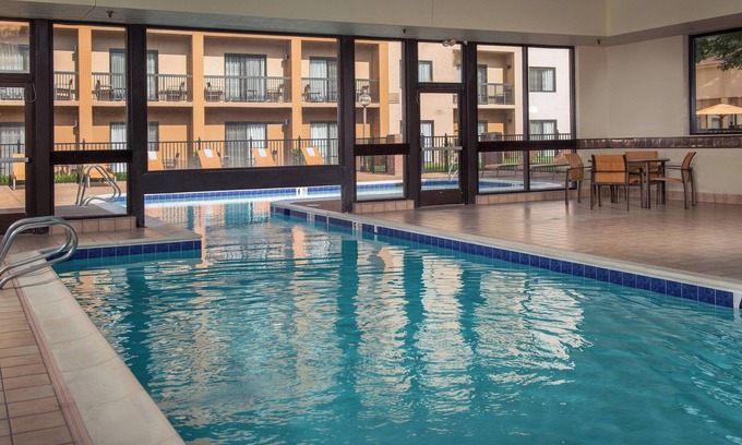 Williamsburg Hotel | Courtyard by Marriott Williamsburg Busch Gardens Area