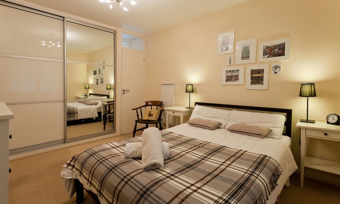 Soho Apartment | Covent Garden 1-bed, Sleeps 6, Family- & Office-Friendly, Quiet/NCS