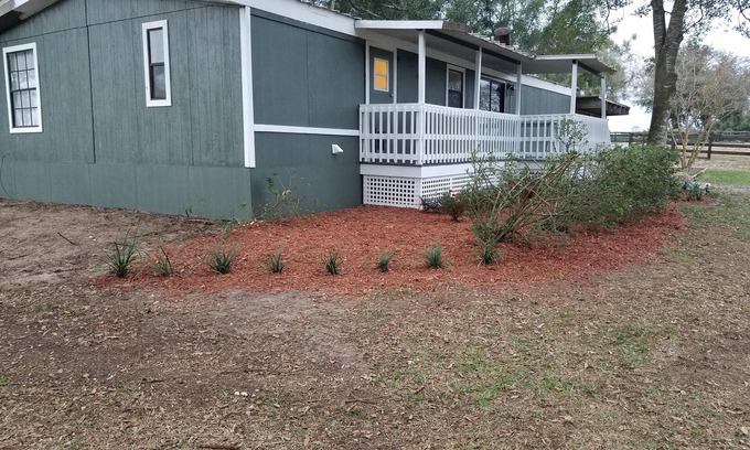 Citra House | "COWBOY COTTAGE" 4-bedroom Home on Gated Horse Farm