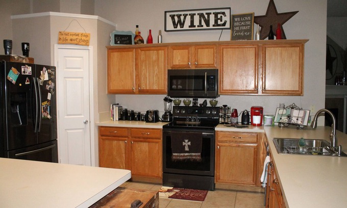 Saginaw House | CowBoy/State Fair Central!
