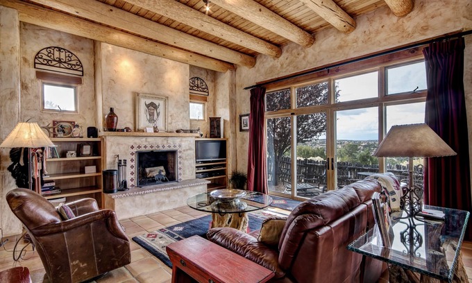 Tesuque House | Cowboy Villa | Scenic View, Pool + Hot Tub Access