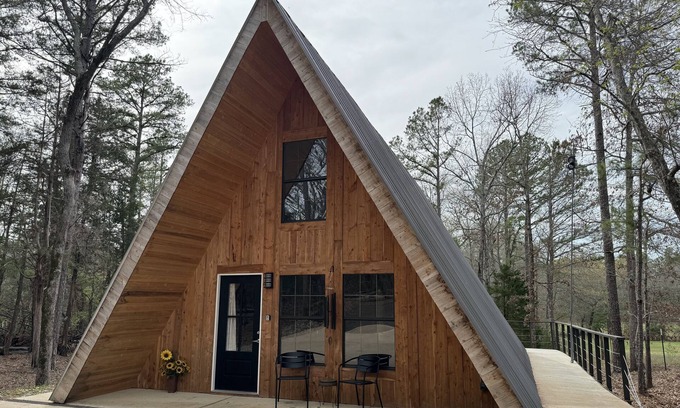 Lindale Cabin | Coyote Creek A-Frame Cabin w/ fire pit and nature trail.