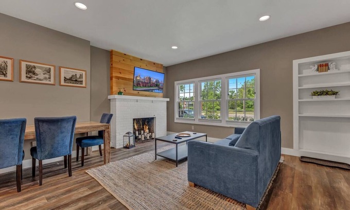 Amherst Apartment | Cozy 1 Bed + Sofa Bed Apt In Amherst!