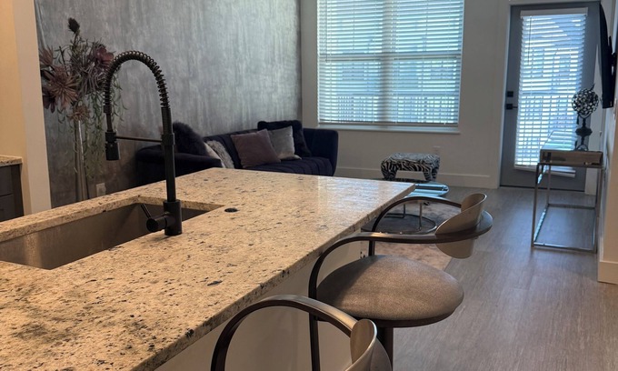 Atlanta Apartment | Cozy 1-bedroom apartment in lovely Atlanta, fast WiFi