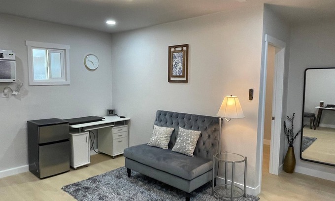 Lathrop House | Cozy 1-bedroom apartment suite with full kitchenette