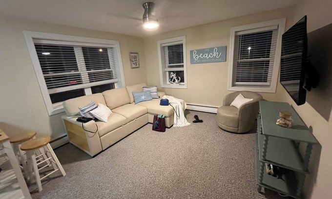 Brigantine Condo | Cozy 1-bedroom condo in fabulous Brigantine with AC, WiFi