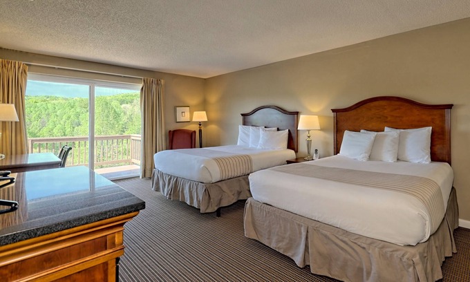 Clayton Condo | Cozy 1-Bedroom Condo with Mountain Views in Clayton, GA