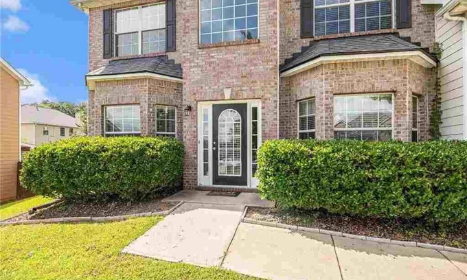 Dallas House | Cozy 1-bedroom house with WiFi, AC in marvelous Dallas