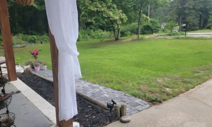 Macon House | Cozy 1-bedroom in house on 2 acres with WiFi, AC