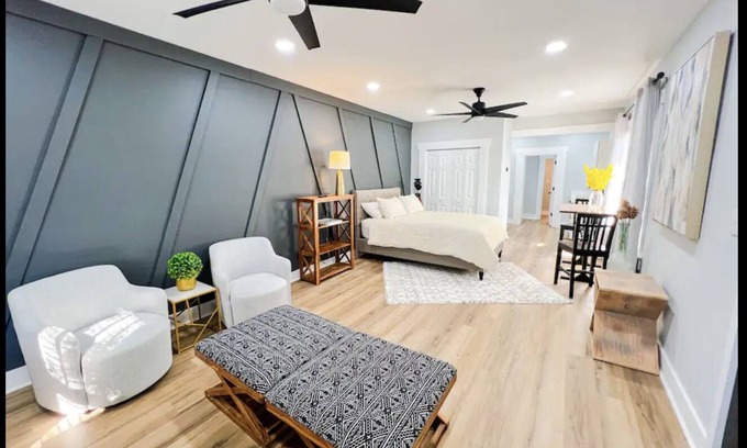 Earlewood House | Cozy 1 Bedroom Studio